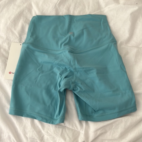 Lululemon biker shorts - Picture 2 of 4